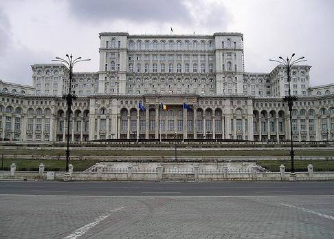 罗马尼亚共和国宫